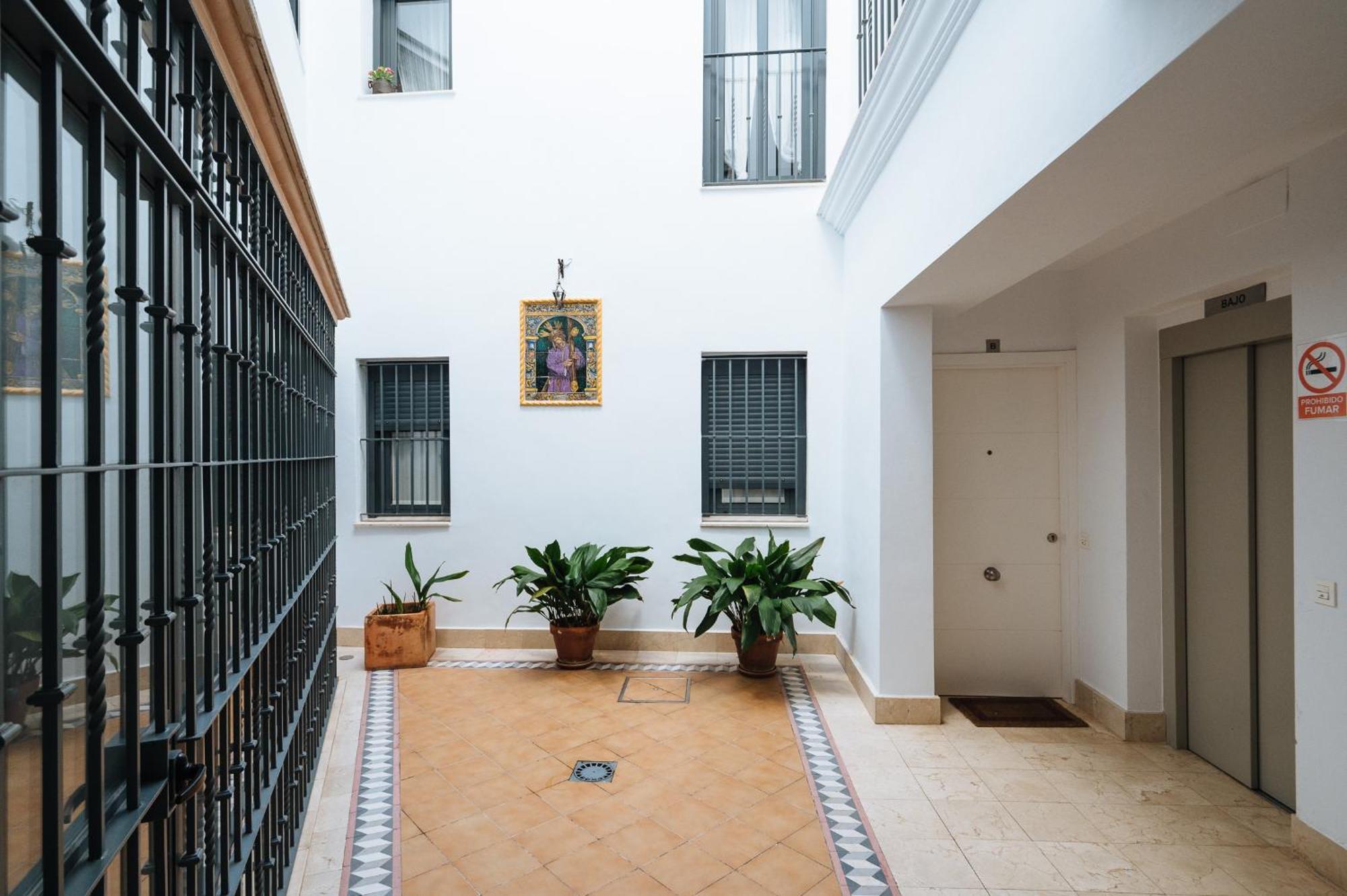 Atico San Esteban Sevilla Exteriör bild